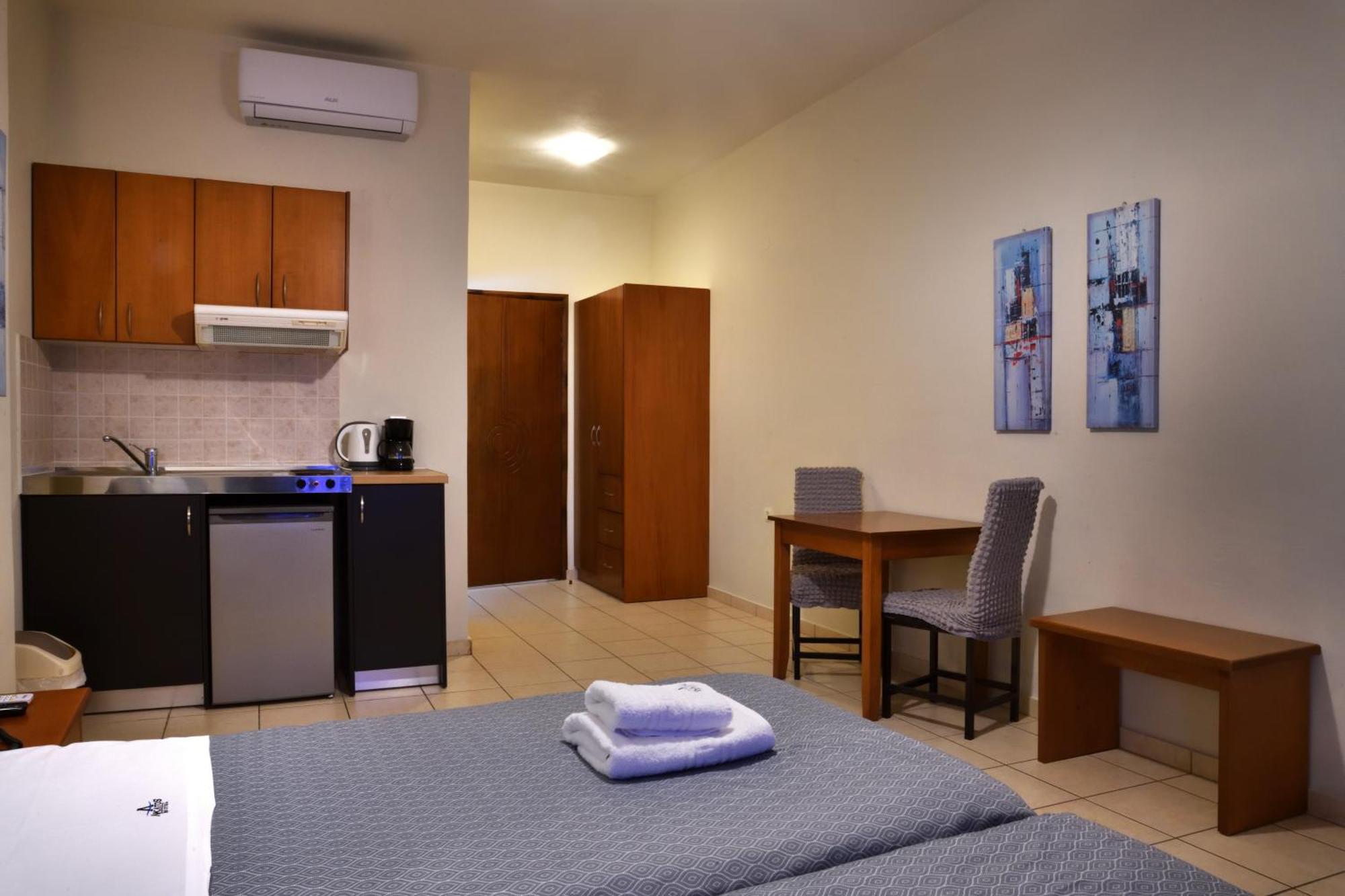 Agia Marina Akatos Hotel المظهر الخارجي الصورة