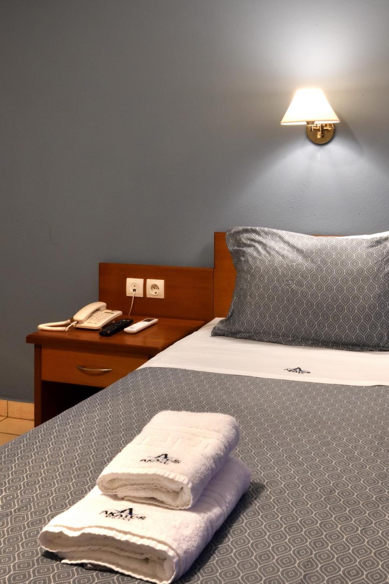 Agia Marina Akatos Hotel المظهر الخارجي الصورة